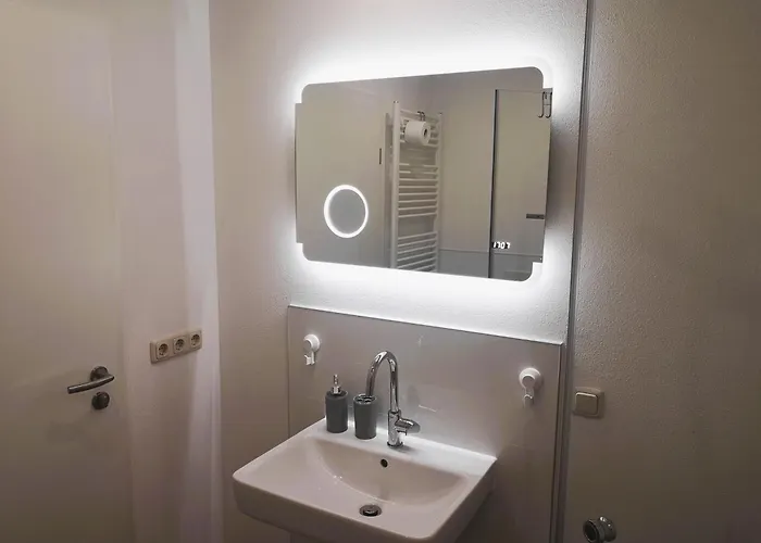 Winkler Apartment *
